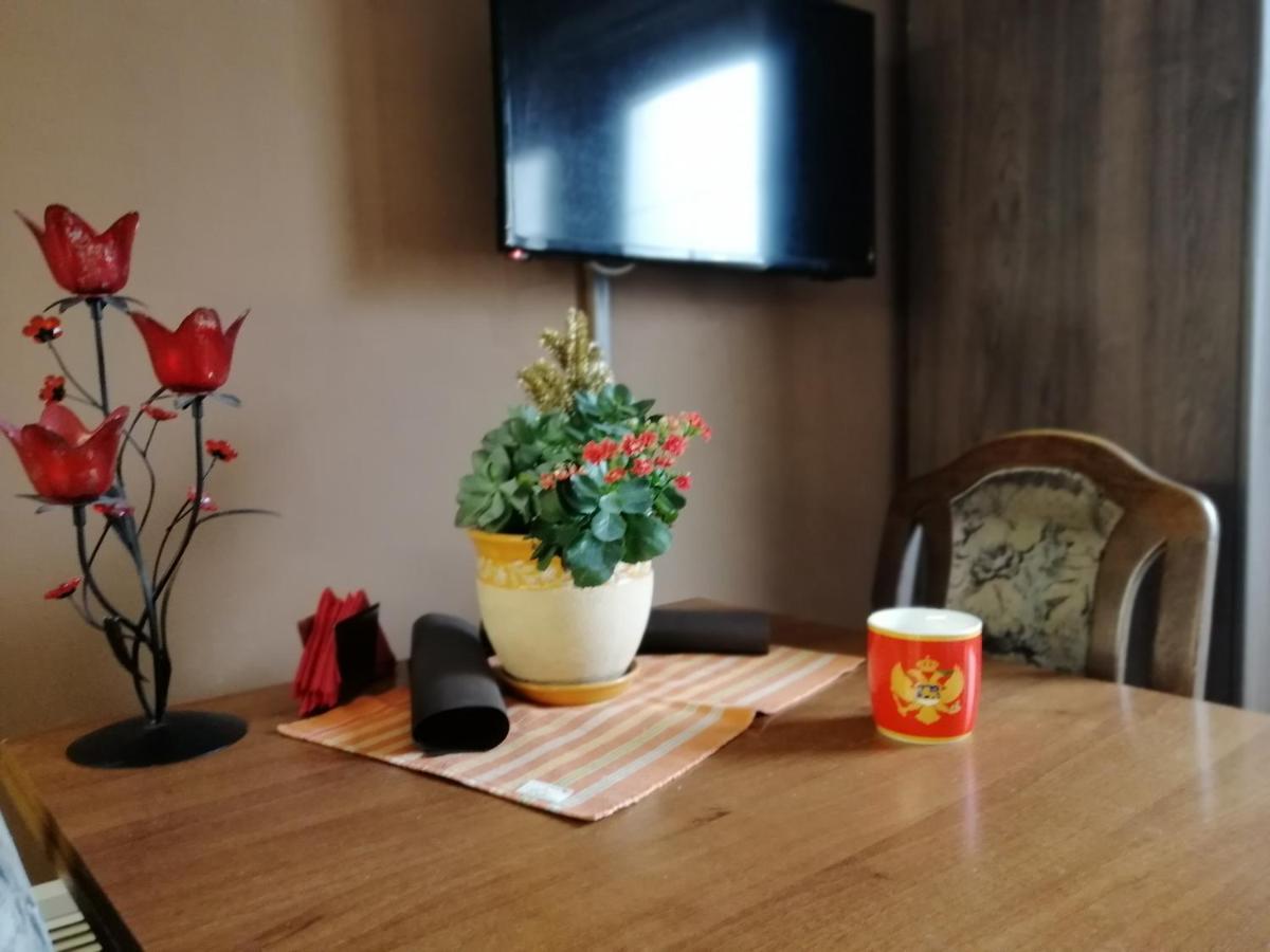 Apartments Zeljka-Dobrota โกตอร์ ภายนอก รูปภาพ