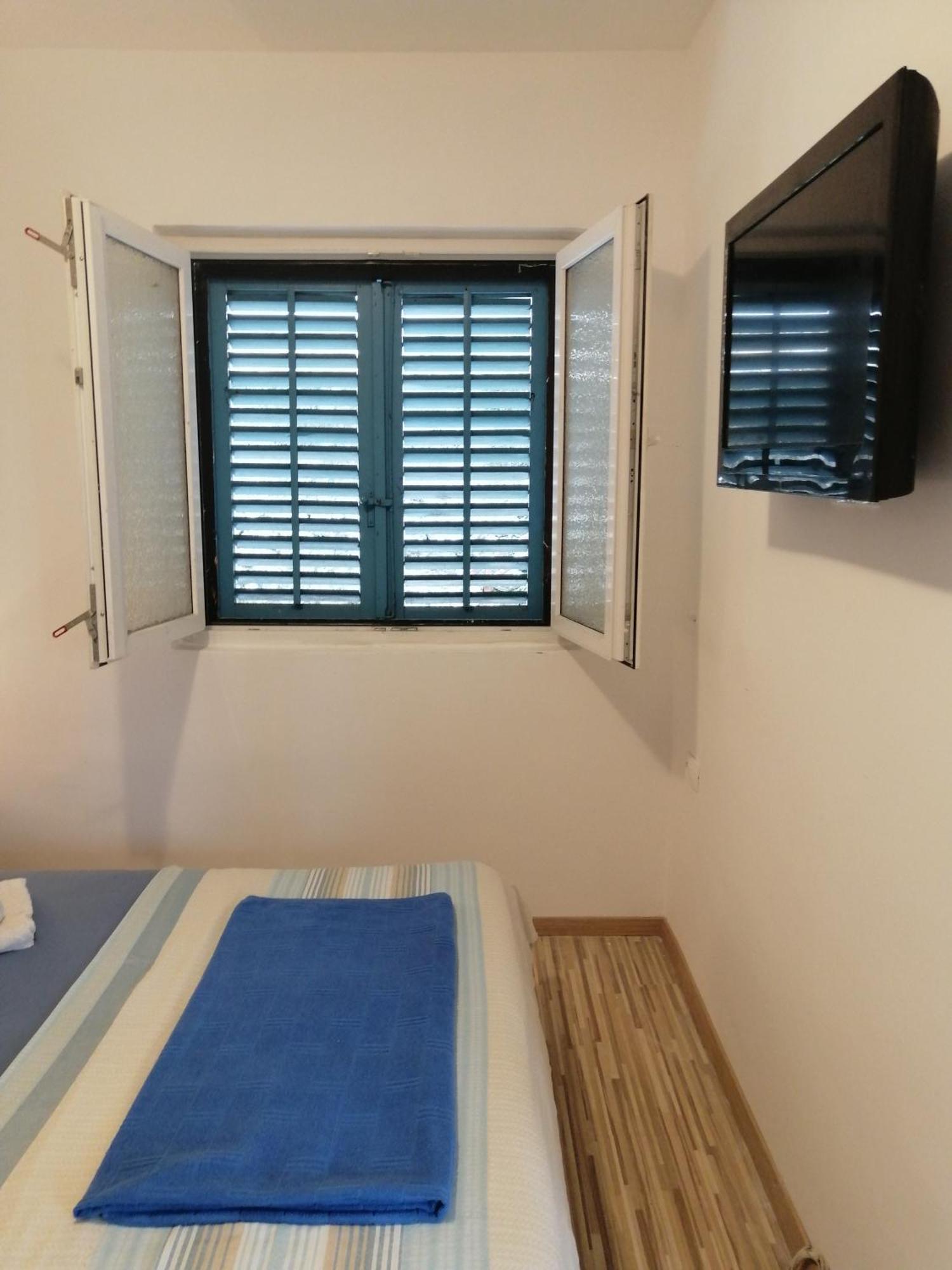 Apartments Zeljka-Dobrota โกตอร์ ภายนอก รูปภาพ