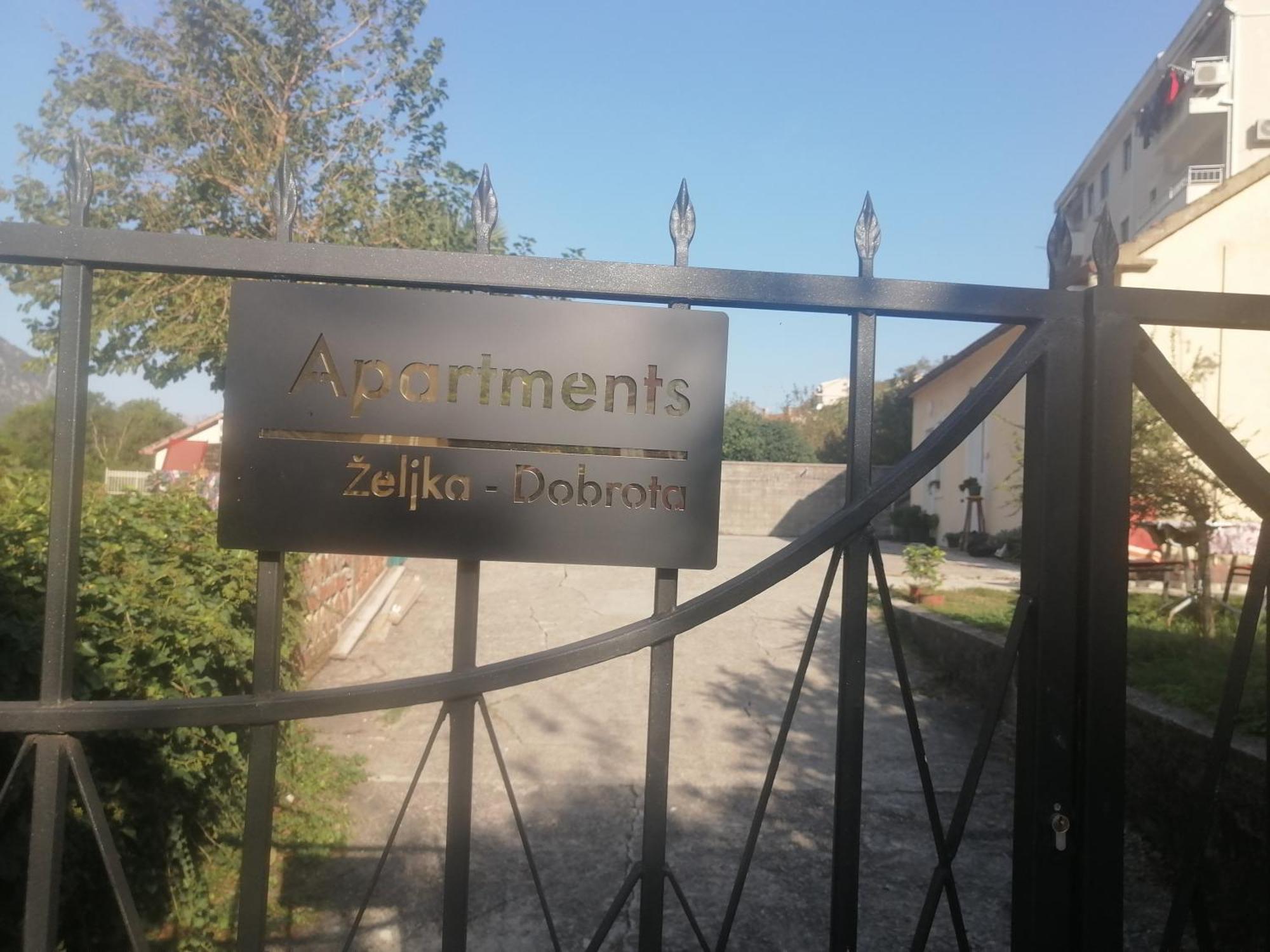 Apartments Zeljka-Dobrota โกตอร์ ภายนอก รูปภาพ