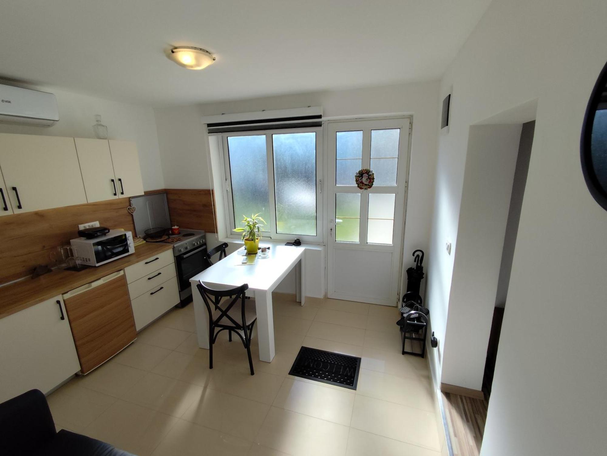 Apartments Zeljka-Dobrota โกตอร์ ภายนอก รูปภาพ